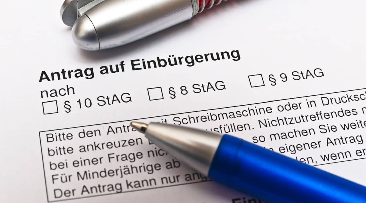 Antrag auf Einbürgerung stellen in der Staatsangehoerigkeitsbehörde Steglitz-Zehlendorf