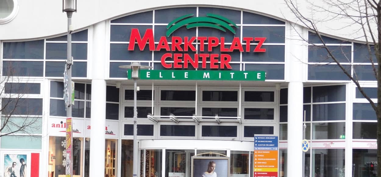 Eingang zum Marktplatz Center Hellersdorf
