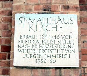 Tafel an der Matthäuskirche Berlin